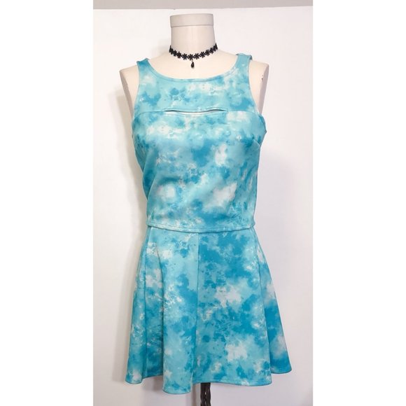 Decree 2 Piece Tie Dye Skirt Set - Picture 6 of 13